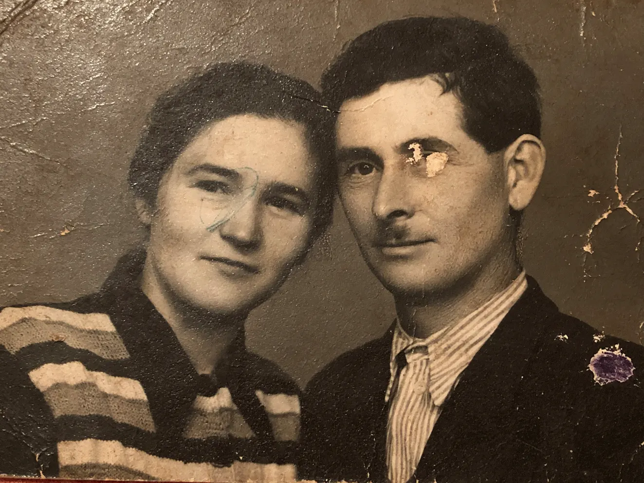 photo restoration in photoshop by art zoom studio